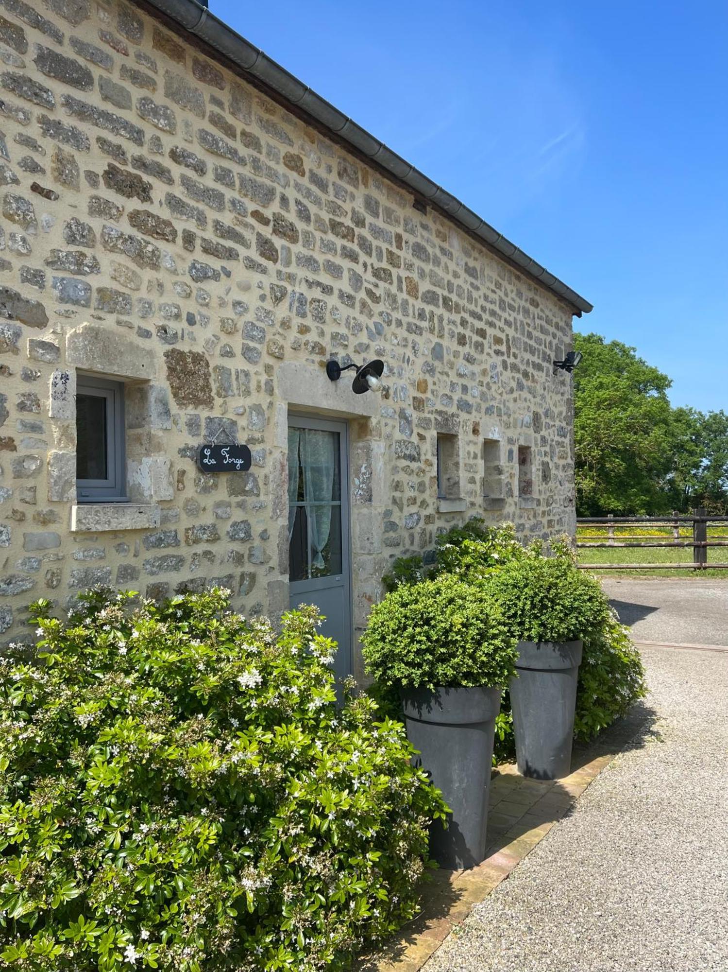 La Forge, Gite Familial,A Sainte Mere Eglise 빌라 외부 사진